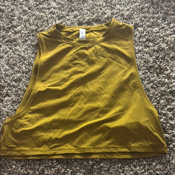 lululemon athletica Tops - Lululemon Athletica Gold Sleeveless Muscle Tee Crop